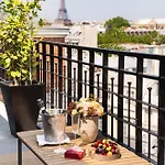 Hotel Pont Royal Parigi