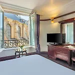Hotel Pont Royal Parigi